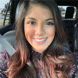 Meet your Posher, Elle